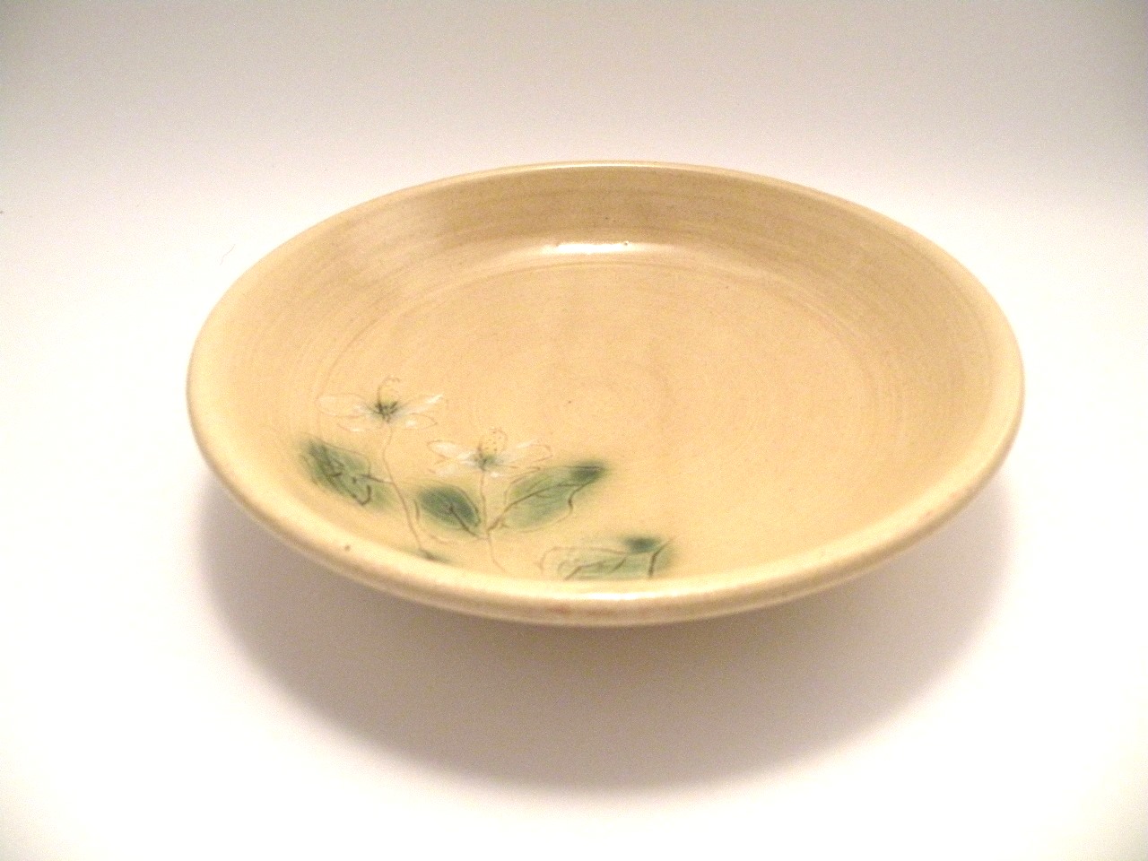 美濃焼伝統工芸品協同組合 | 黄瀬戸平鉢